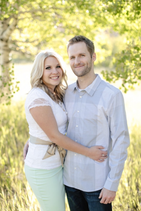 EK-Studios-Utah-Wedding-Photographers-Engagements-in-the-mountains-fall007-Blog(pp_w480_h720)