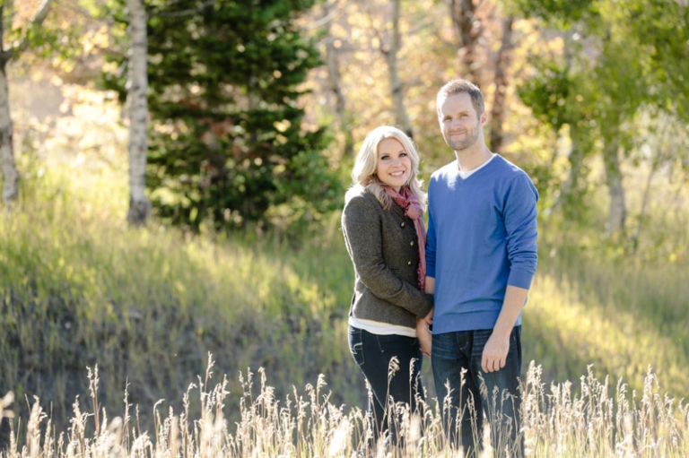 EK-Studios-Utah-Wedding-Photographers-Engagements-in-the-mountains-fall016-Blog(pp_w768_h511)
