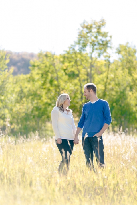 EK-Studios-Utah-Wedding-Photographers-Engagements-in-the-mountains-fall020-Blog(pp_w480_h720)