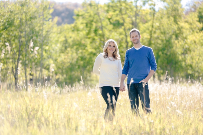 EK-Studios-Utah-Wedding-Photographers-Engagements-in-the-mountains-fall021-Blog(pp_w768_h511)