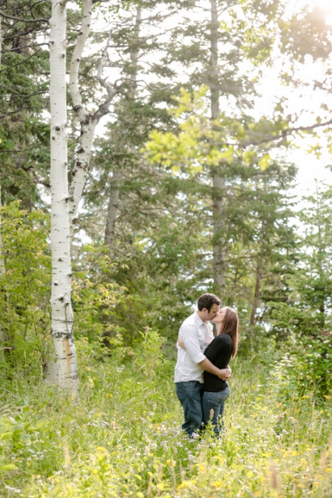 EK-Studios-Utah-Wedding-Photographers-Engagements-in-the-mountains003-Blog(pp_w480_h720)