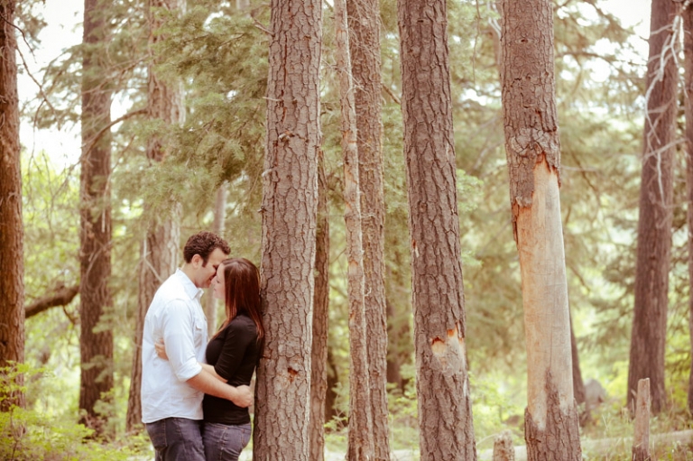 EK-Studios-Utah-Wedding-Photographers-Engagements-in-the-mountains012-Blog(pp_w768_h511)