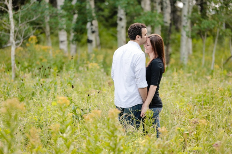 EK-Studios-Utah-Wedding-Photographers-Engagements-in-the-mountains020-Blog(pp_w768_h511)