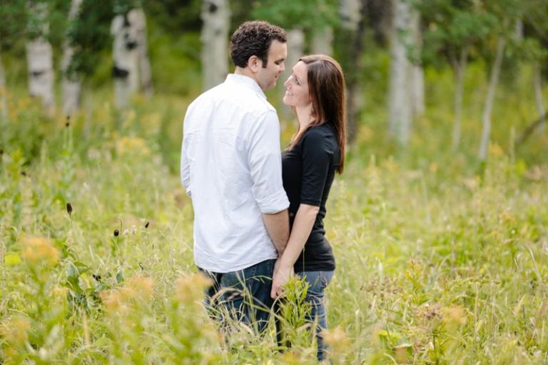 EK-Studios-Utah-Wedding-Photographers-Engagements-in-the-mountains022-Blog(pp_w768_h511)