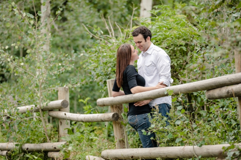 EK-Studios-Utah-Wedding-Photographers-Engagements-in-the-mountains029-Blog(pp_w768_h511)
