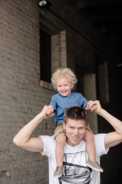 EK-Studios-Utah-Wedding-Photographers-Urban-Family-Photos004-Blog(pp_w480_h720)