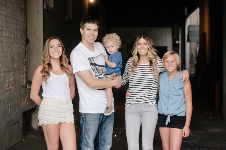 EK-Studios-Utah-Wedding-Photographers-Urban-Family-Photos008-Blog(pp_w768_h511)