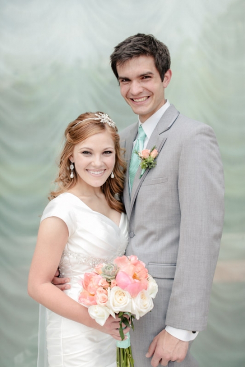 EK-Studios-Utah-Wedding-Photographers-Nohas-reception-center-roof-terrace-wedding010-Blog(pp_w480_h720)