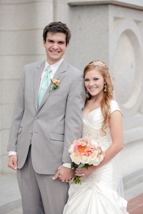 EK-Studios-Utah-Wedding-Photographers-Nohas-reception-center-roof-terrace-wedding023-Blog(pp_w480_h720)