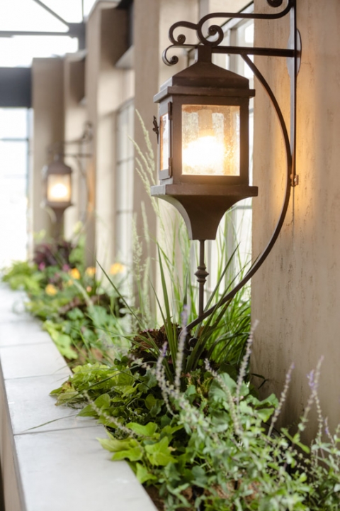 EK-Studios-Utah-Wedding-Photographers-Nohas-reception-center-roof-terrace-wedding038-Blog(pp_w480_h720)