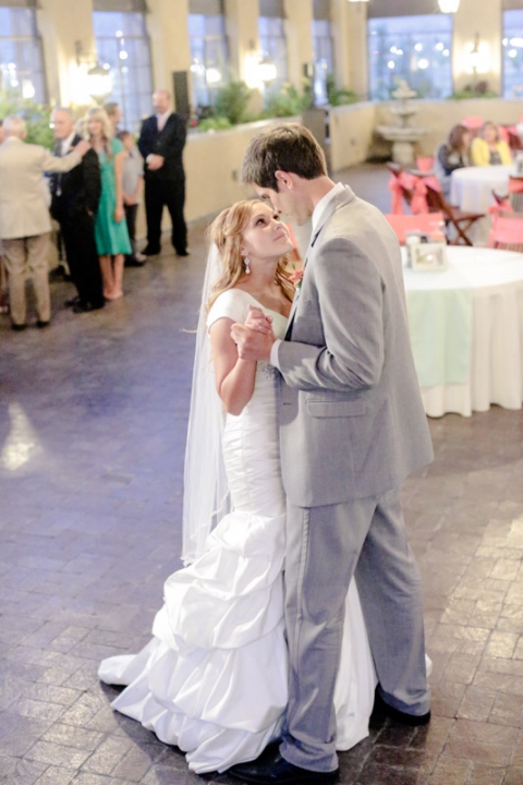 EK-Studios-Utah-Wedding-Photographers-Nohas-reception-center-roof-terrace-wedding056-Blog(pp_w480_h720)