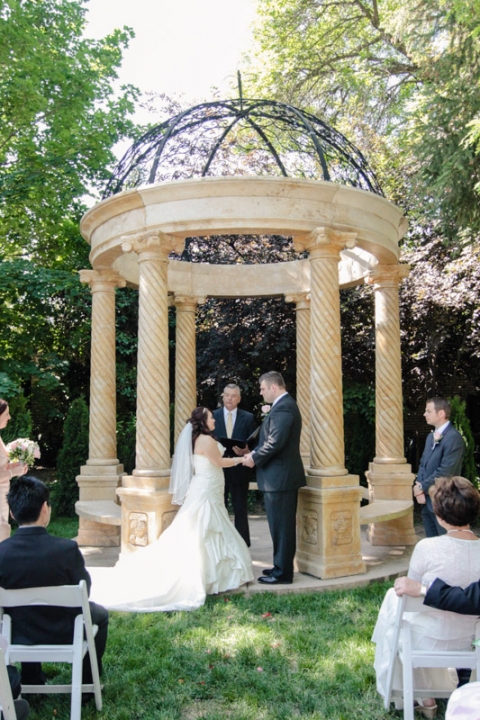 EK-Studios-Utah-Wedding-Photographers-Tuscany-resturant-wedding-SLC012-Blog(pp_w480_h720)