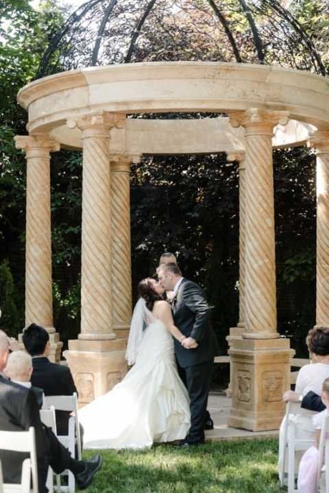 EK-Studios-Utah-Wedding-Photographers-Tuscany-resturant-wedding-SLC020-Blog(pp_w480_h720)