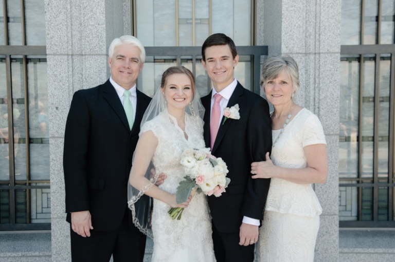 EK-Studios-Utah-Wedding-Photographers-Draper-temple-wedding-reception-cedar-hills-golf-course-012-Blog(pp_w768_h511)
