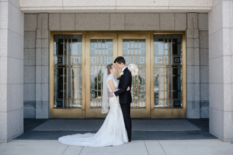 EK-Studios-Utah-Wedding-Photographers-Draper-temple-wedding-reception-cedar-hills-golf-course-016-Blog(pp_w768_h511)