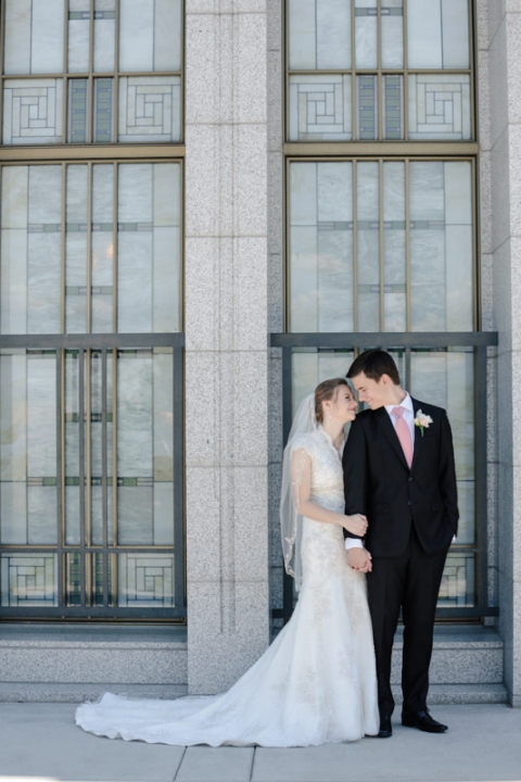 EK-Studios-Utah-Wedding-Photographers-Draper-temple-wedding-reception-cedar-hills-golf-course-019-Blog(pp_w480_h720)