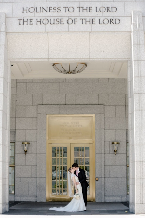 EK-Studios-Utah-Wedding-Photographers-Draper-temple-wedding-reception-cedar-hills-golf-course-020-Blog(pp_w480_h720)