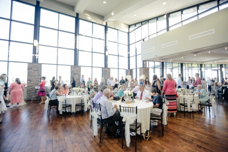 EK-Studios-Utah-Wedding-Photographers-Draper-temple-wedding-reception-cedar-hills-golf-course-049-Blog(pp_w768_h511)