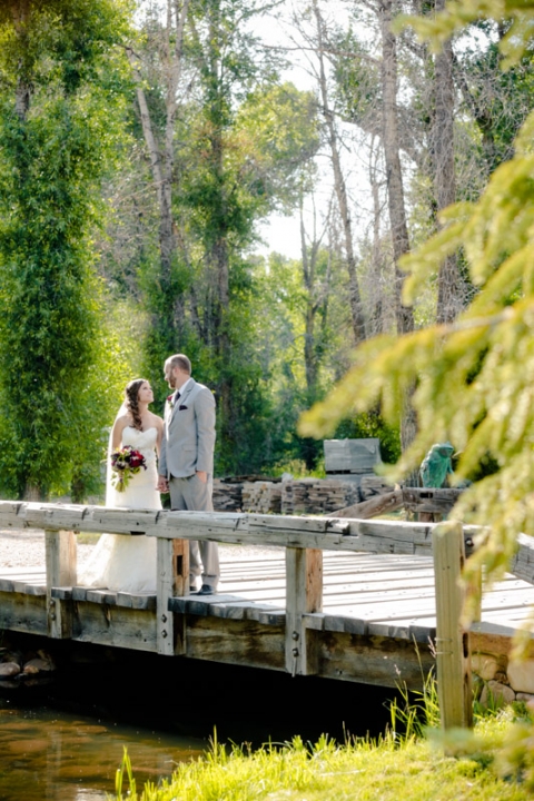 EK-Studios-Utah-Wedding-Photographers-Wedding-Reception-Squatters-Pub-Grill-SLC029-Blog(pp_w480_h720)