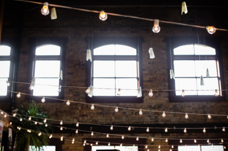 EK-Studios-Utah-Wedding-Photographers-Wedding-Reception-Squatters-Pub-Grill-SLC054-Blog(pp_w768_h511)