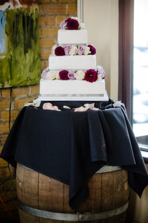 EK-Studios-Utah-Wedding-Photographers-Wedding-Reception-Squatters-Pub-Grill-SLC057-Blog(pp_w480_h720)