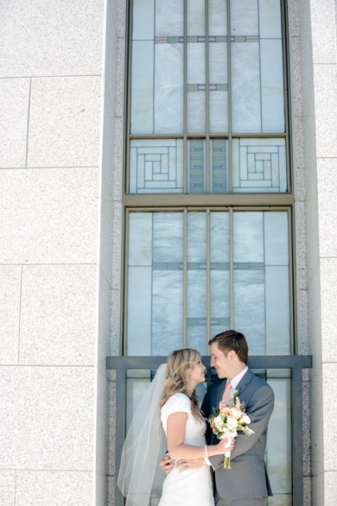 EK-Studios-Utah-Wedding-Photographers-Draper-Temple-wedding-Ivy-house-reception-slc013-Blog(pp_w480_h720)