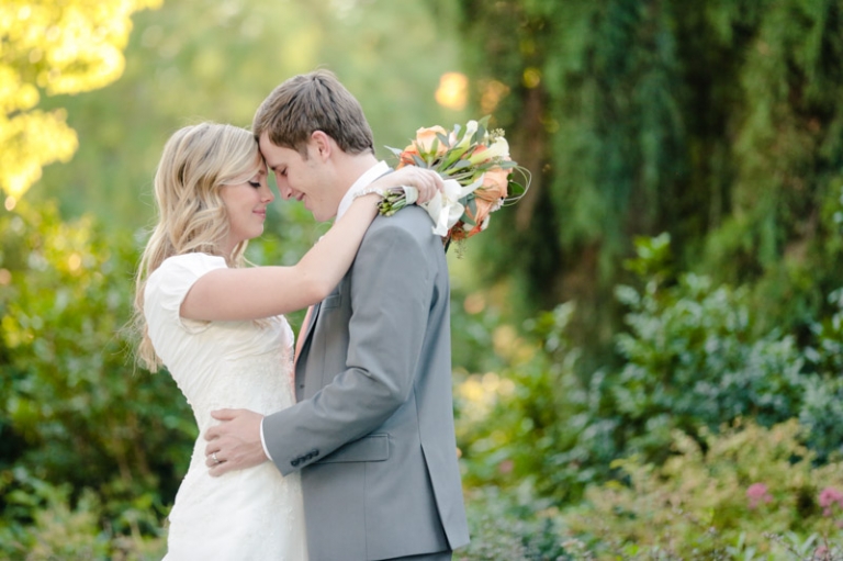 EK-Studios-Utah-Wedding-Photographers-Draper-Temple-wedding-Ivy-house-reception-slc028-Blog(pp_w768_h511)