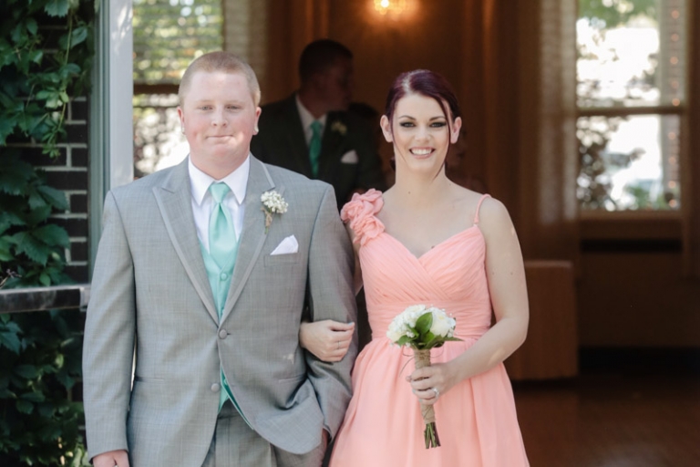 Wedding-and-Portrait-Photographer-Arbor-Mannor-Wedding-utah011EK1_4665-Blog(pp_w768_h512)