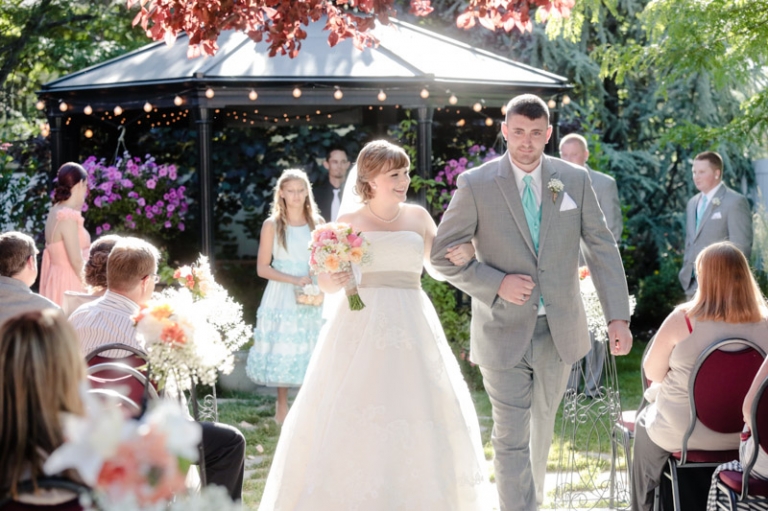 Wedding-and-Portrait-Photographer-Arbor-Mannor-Wedding-utah021EK1_4919-Blog(pp_w768_h511)