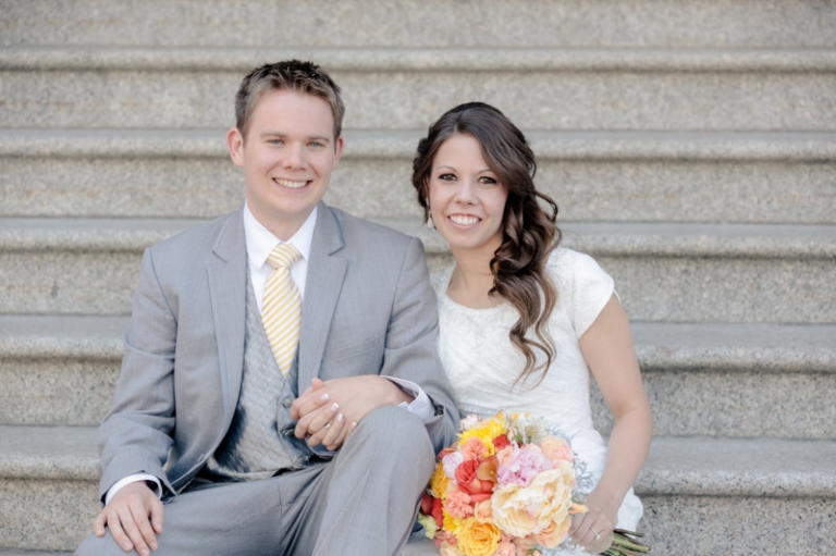 EK-Studios-Utah-Wedding-Photographers-SLC-Temple-wedding-back-yard-reception017-Blog(pp_w768_h511)