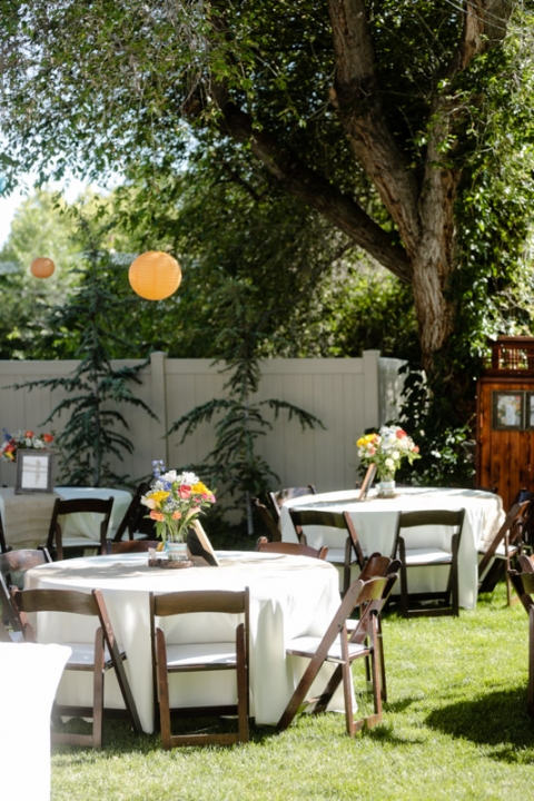 EK-Studios-Utah-Wedding-Photographers-SLC-Temple-wedding-back-yard-reception026-Blog(pp_w480_h720)