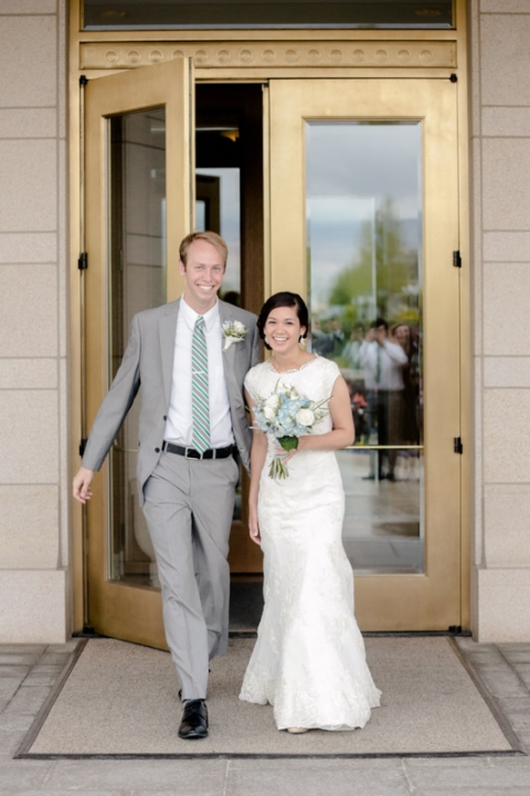 EK-Studios-Utah-Wedding-Photographers-Oquirrh-Mountain-Temple-Wedding007-Blog(pp_w480_h720)