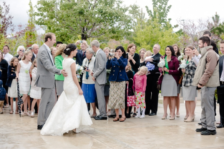 EK-Studios-Utah-Wedding-Photographers-Oquirrh-Mountain-Temple-Wedding008-Blog(pp_w768_h511)