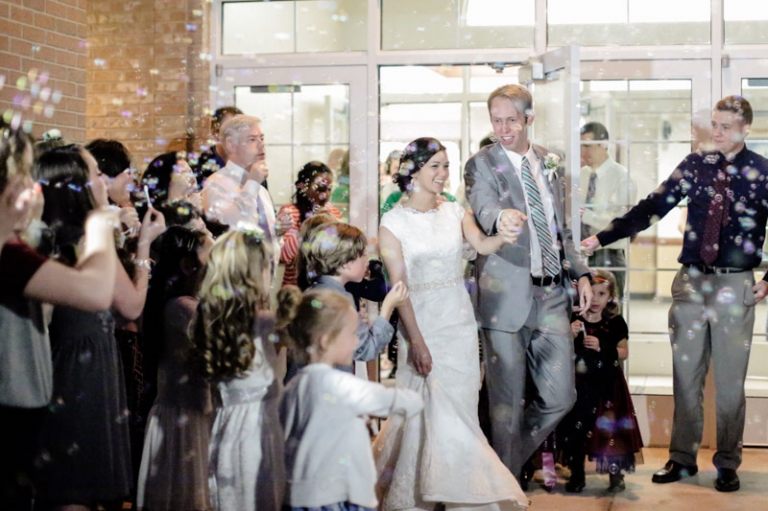 EK-Studios-Utah-Wedding-Photographers-Oquirrh-Mountain-Temple-Wedding049-Blog(pp_w768_h511)