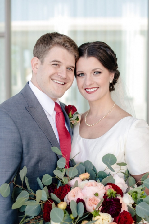 EK-Studios-Utah-Wedding-Photographers-Oqhirrh-Mnt-temple-wedding-reception-millcreek-inn012-Blog(pp_w480_h720)