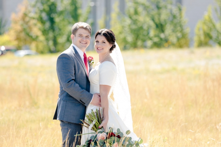 EK-Studios-Utah-Wedding-Photographers-Oqhirrh-Mnt-temple-wedding-reception-millcreek-inn024-Blog(pp_w768_h511)
