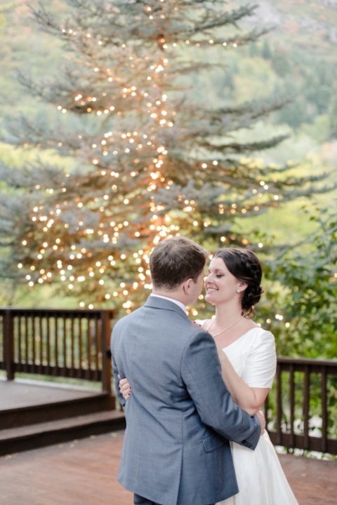 EK-Studios-Utah-Wedding-Photographers-Oqhirrh-Mnt-temple-wedding-reception-millcreek-inn059-Blog(pp_w480_h720)