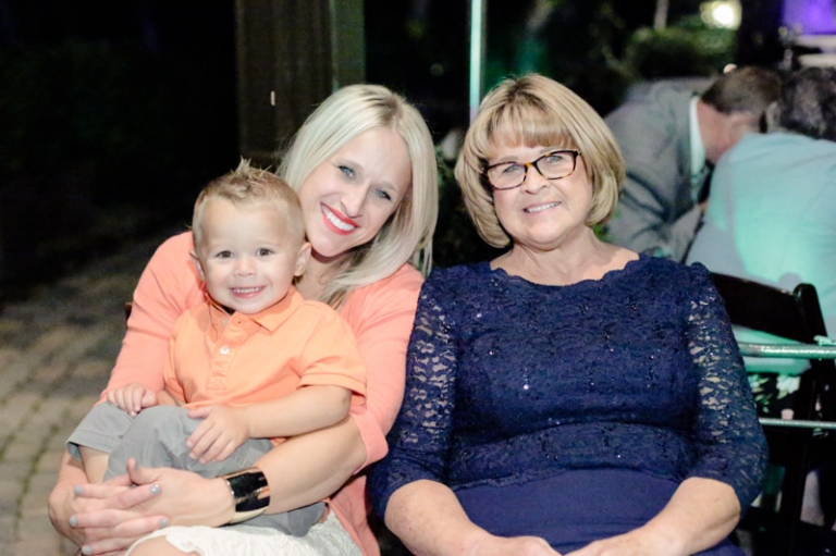 EK-Studios-Utah-Wedding-Photographers-Oqhirrh-Mnt-temple-wedding-reception-millcreek-inn064-Blog(pp_w768_h511)