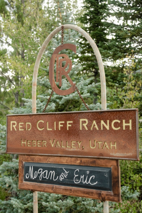 EK-Studios-Utah-Wedding-Photographers-Red-Cliff-Ranch-Wedding-Utah001-Blog(pp_w480_h720)