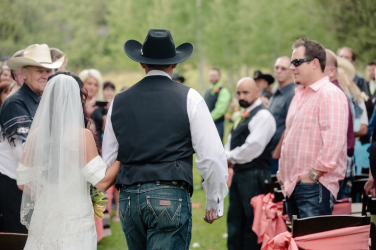 EK-Studios-Utah-Wedding-Photographers-Red-Cliff-Ranch-Wedding-Utah011-Blog(pp_w768_h511)