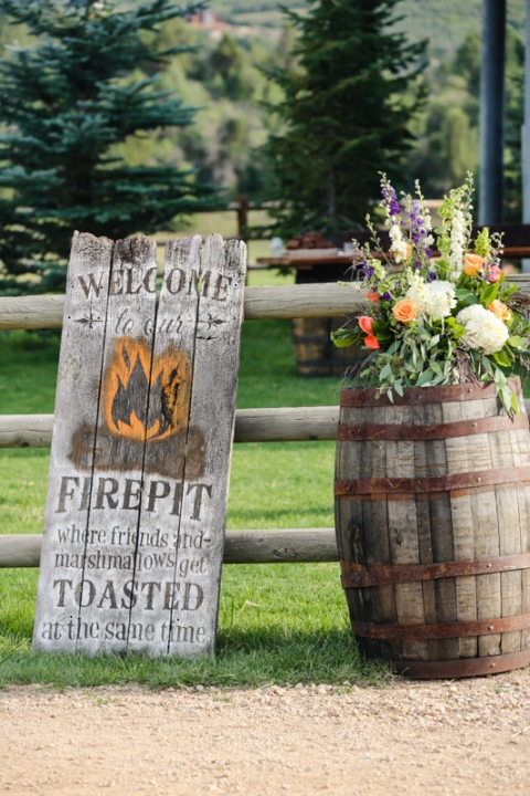 EK-Studios-Utah-Wedding-Photographers-Red-Cliff-Ranch-Wedding-Utah039-Blog(pp_w480_h720)