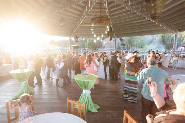 EK-Studios-Utah-Wedding-Photographers-Red-Cliff-Ranch-Wedding-Utah062-Blog(pp_w768_h511)