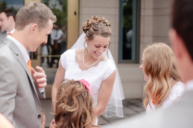 EK-Studios-Utah-Wedding-Photographers-Oqhirrh-Mountain-Temple-Wedding005-Blog(pp_w768_h511)