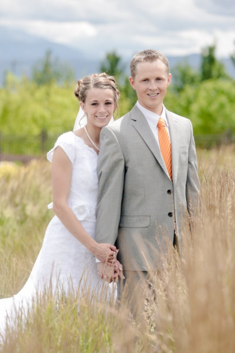 EK-Studios-Utah-Wedding-Photographers-Oqhirrh-Mountain-Temple-Wedding019-Blog(pp_w480_h720)