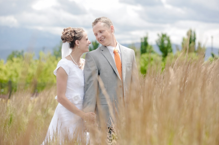 EK-Studios-Utah-Wedding-Photographers-Oqhirrh-Mountain-Temple-Wedding021-Blog(pp_w768_h511)