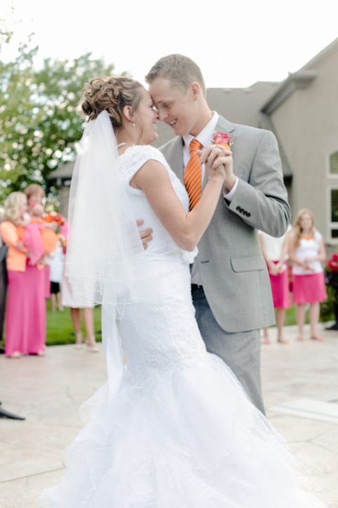 EK-Studios-Utah-Wedding-Photographers-Oqhirrh-Mountain-Temple-Wedding044-Blog(pp_w480_h720)