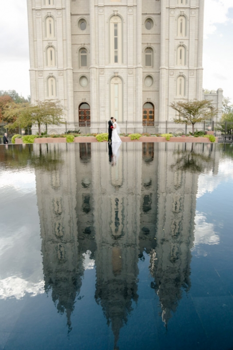 EK-Studios-Utah-Wedding-Photographers-SLC-Temple-wedding026-Blog(pp_w480_h720)