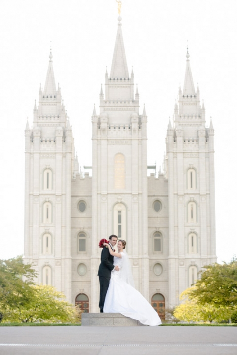 EK-Studios-Utah-Wedding-Photographers-SLC-Temple-wedding028-Blog(pp_w480_h720)