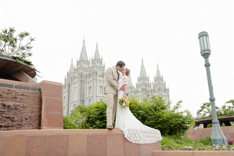 SLC-Temple-wedding-Vista-Room-Cedar-Hills-Golf-course-Utah-wedding-photographer-10(pp_w768_h511)