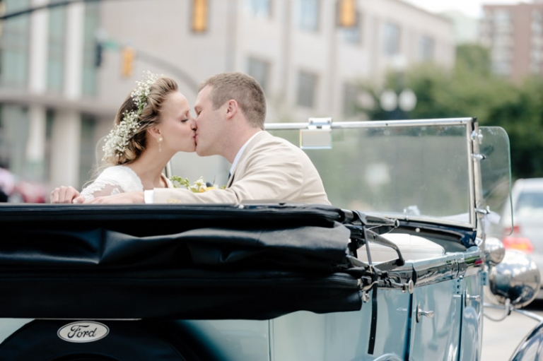 SLC-Temple-wedding-Vista-Room-Cedar-Hills-Golf-course-Utah-wedding-photographer-44(pp_w768_h511)